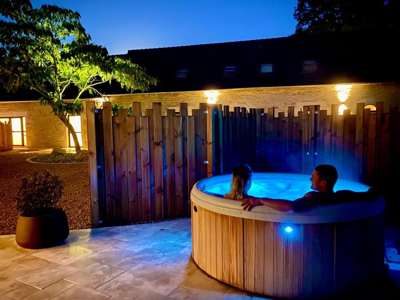 Le Domaine De Soani - Piscine Interieure, Jacuzzis & Sauna Adult Only Saint-Evarzec Экстерьер фото